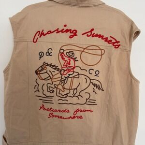 New Urban Daizy Womens Western Tan Vest Medium Cowboy Rodeo Embroidered Back